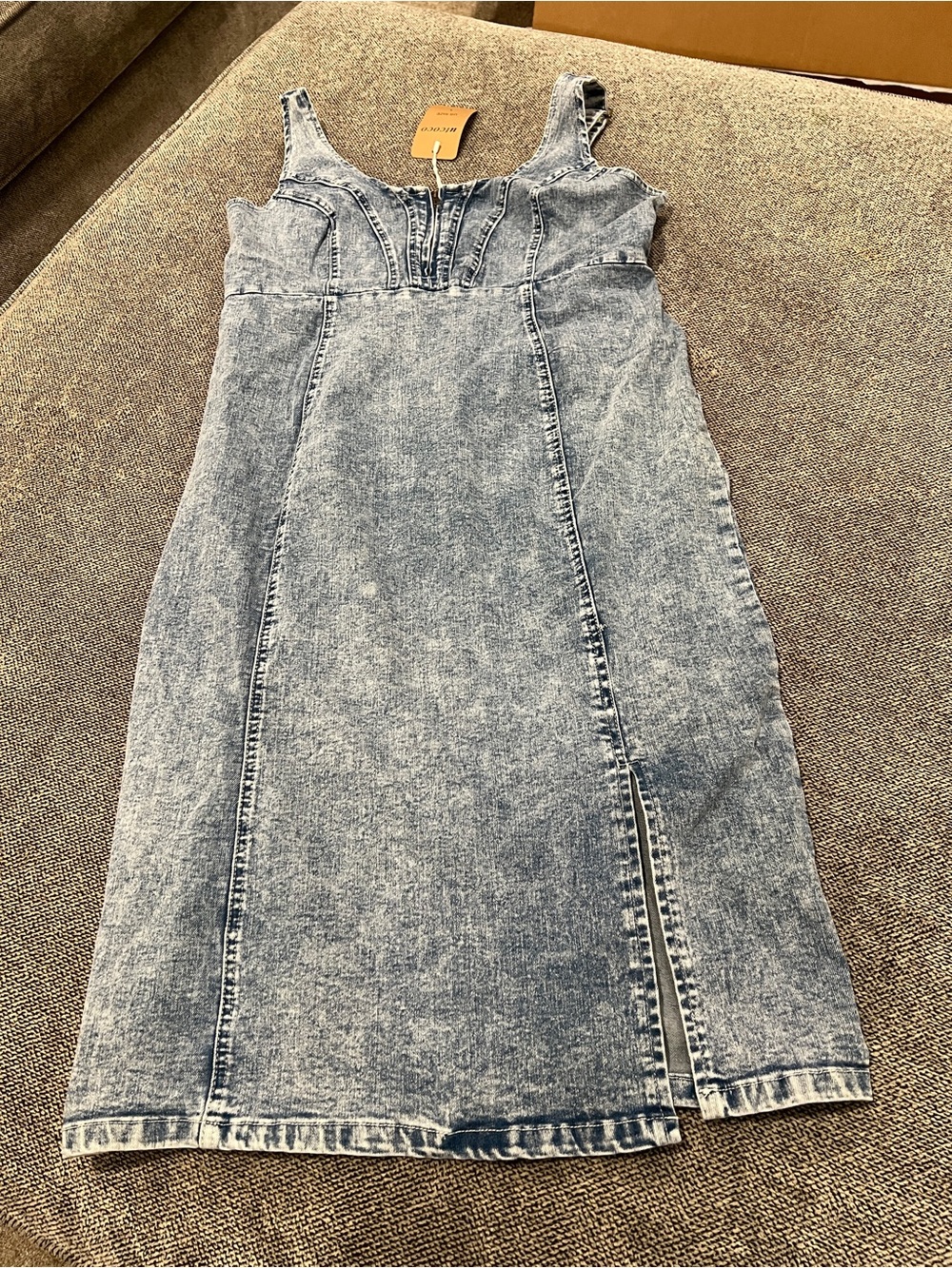 Classic Light Blue Denim Midi Dress with Front/Back Zip - L - Picture 3 of 5